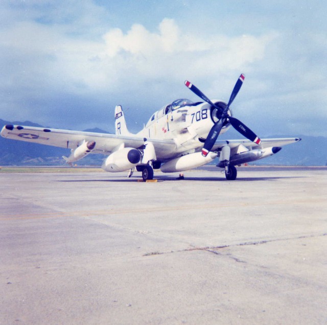 Robinson_708_Kaneohe_Bay_Feb64